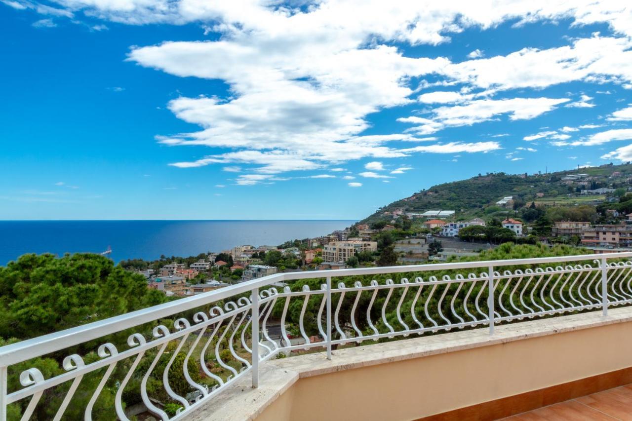 168B - La Terrazza Sul Mare, Casa A 10 Minuti Da Spiaggia, Parcheggio Privato Gratis Sanremo Exteriör bild